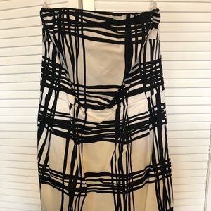 Strapless express dress